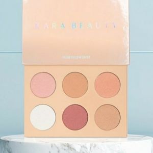 GLOW  DUST HIGHLIGHTER PALETTE